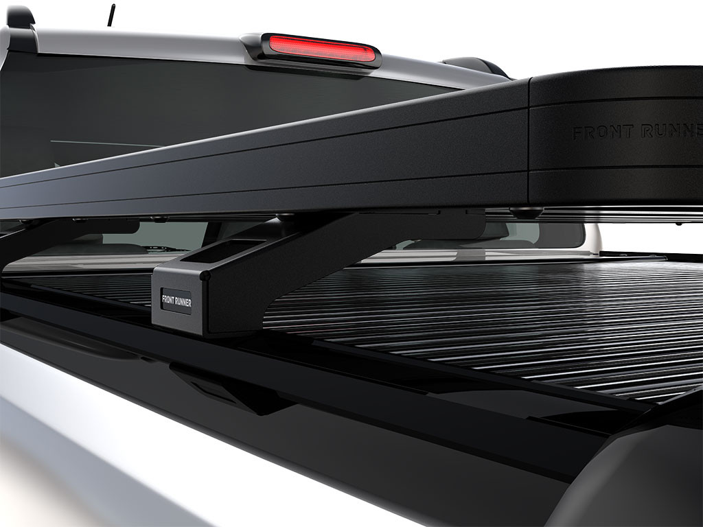 Toyota Hilux Legend RS Slimline II -tavaratelinesarja - Front Runner 1