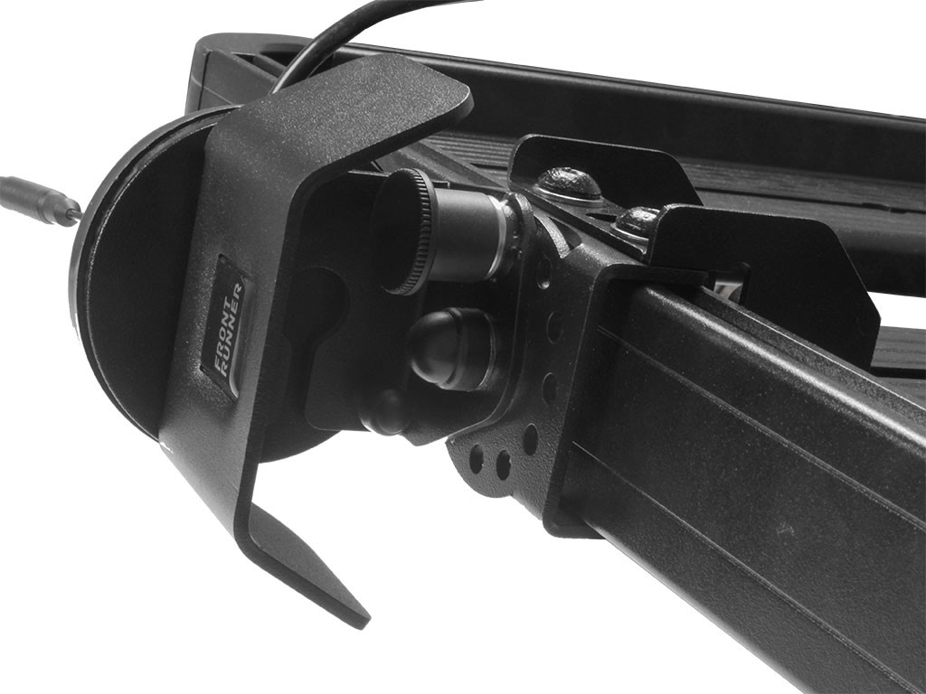 Antennikiinnitys - valmistaja Front Runner 5