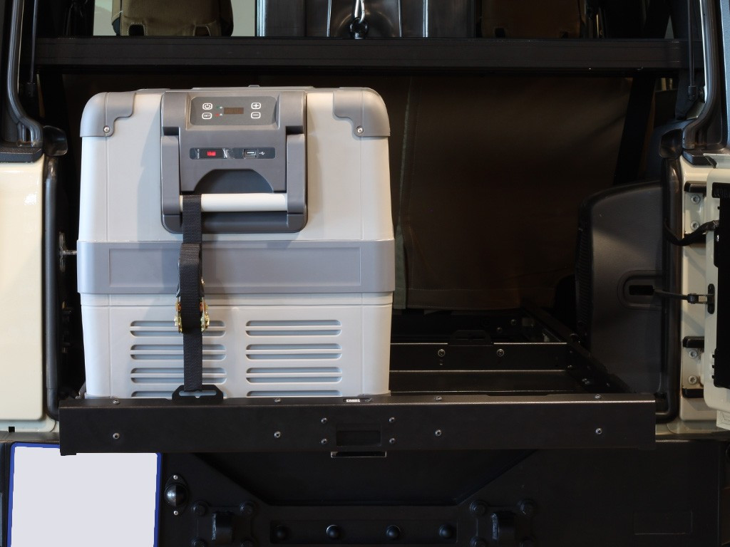 Jeep Wrangler JKU Cargo Slide - Front Runner 3