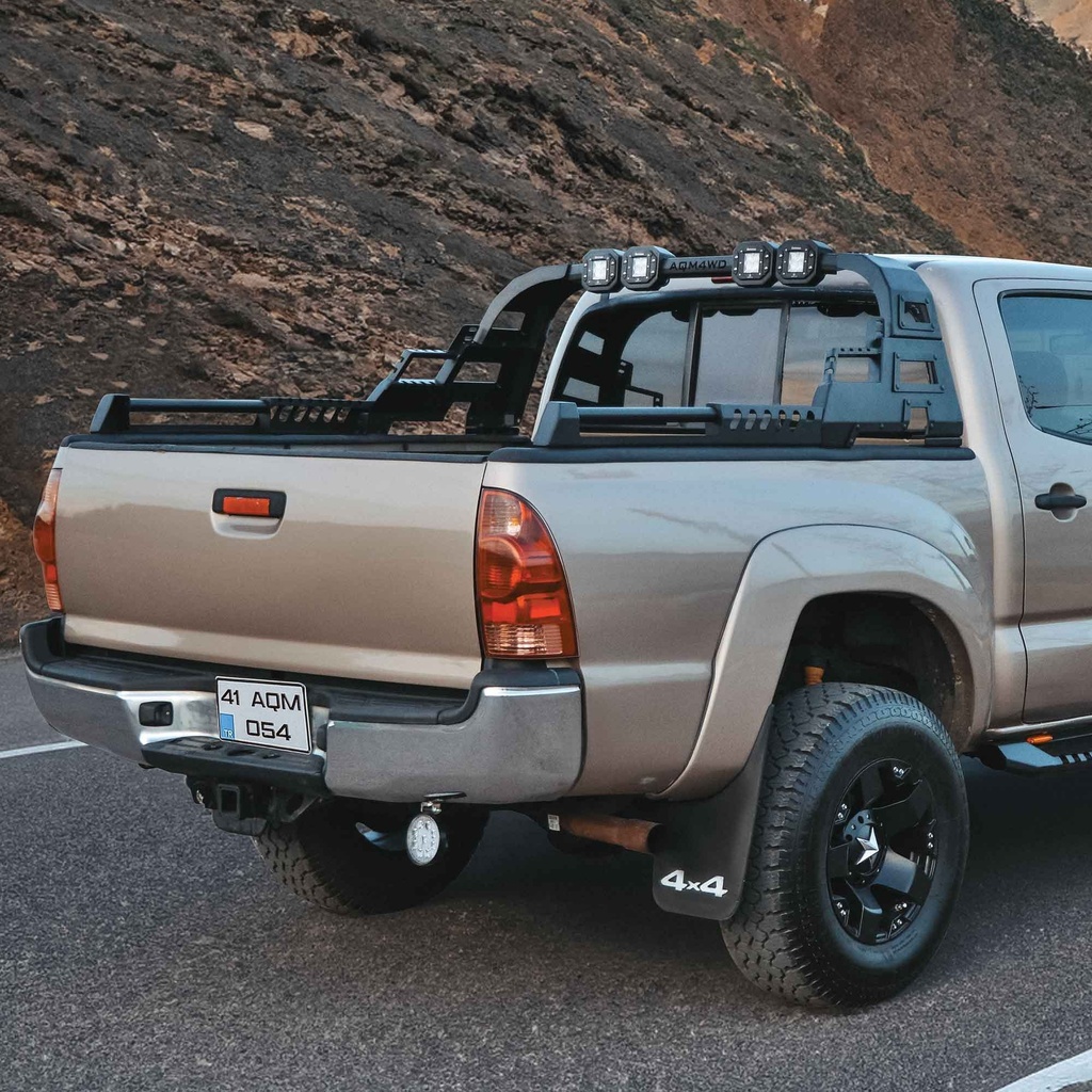 Pickup Lavakaari valoilla L 1