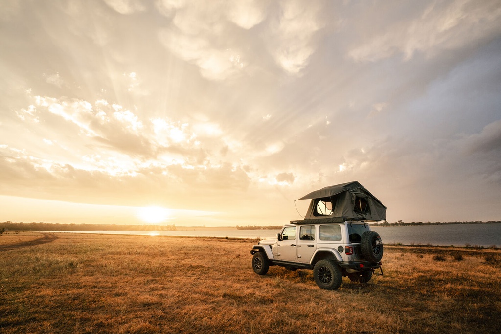 Cross 1200 - Soft Shell Rooftop Tent 17