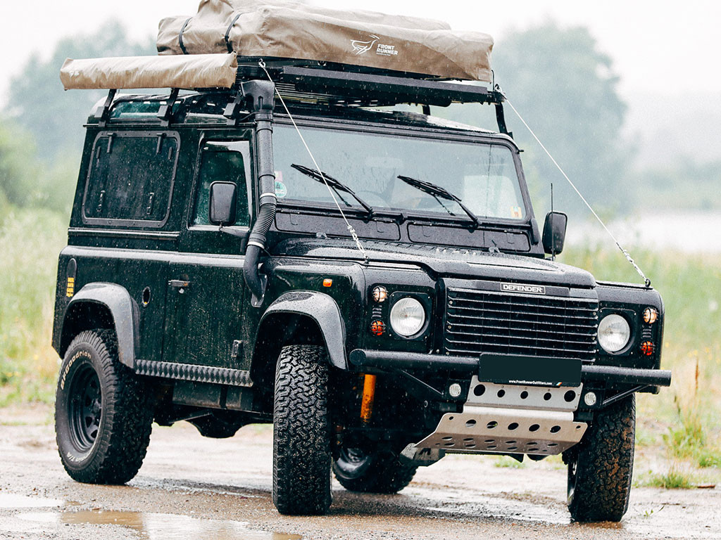 Land Rover Defender 90 (1983-2016) Slimline II kattotelinesarja / Tall - Front Runner 7