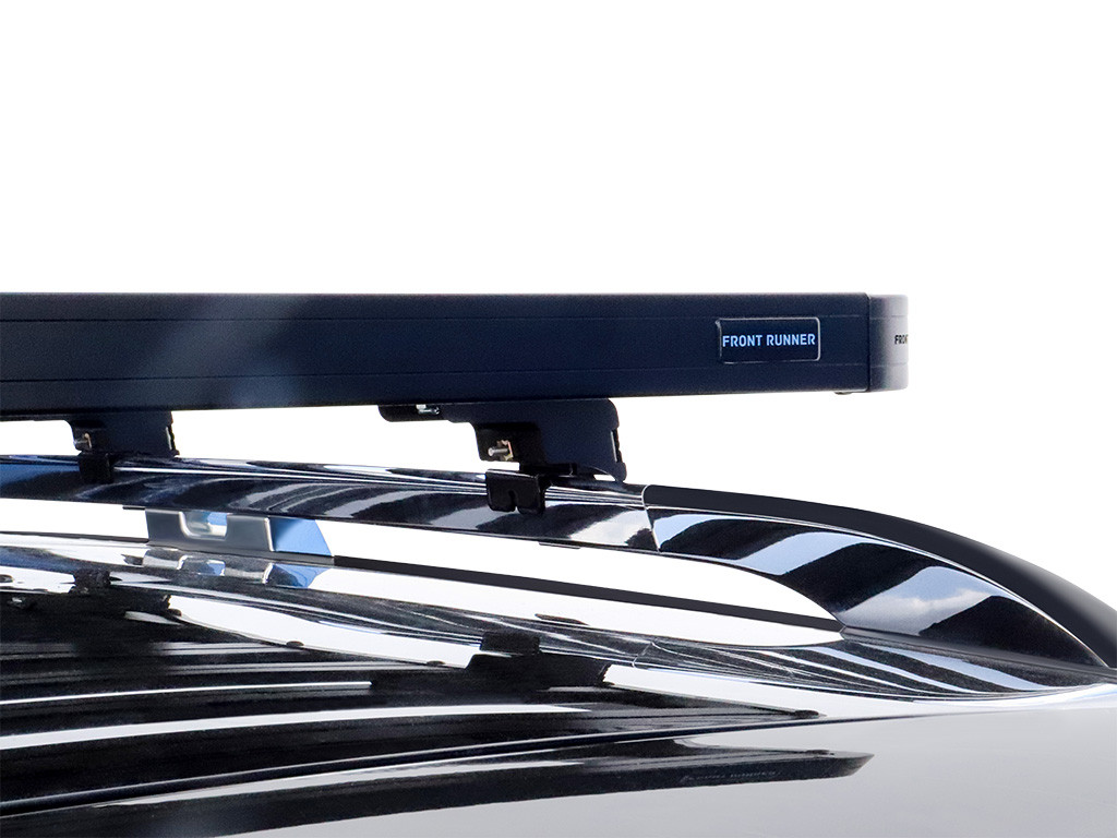Mercedes Benz GL (X164) (2006-2012) Slimline II kattotelinesarja - Front Runner 2