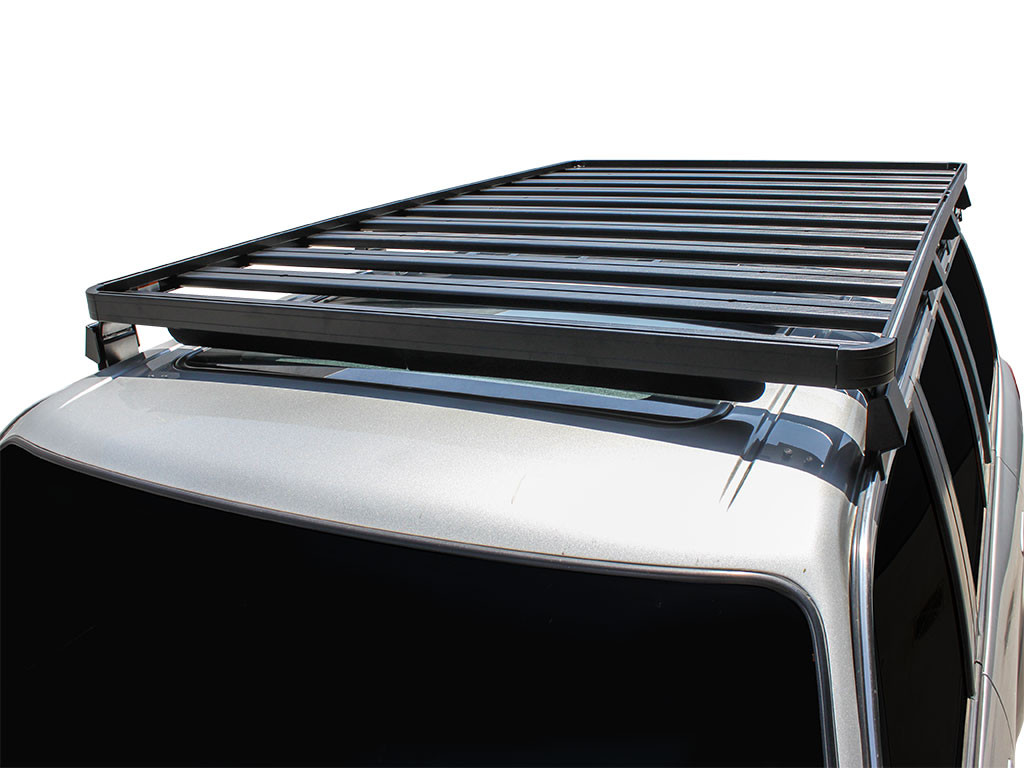 Nissan Patrol Y61 Slimline II kattotelinesarja - Front Runner 1