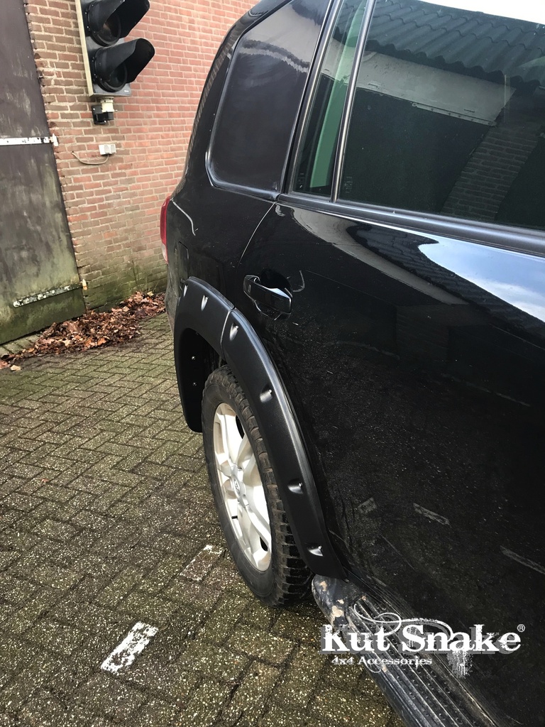 Fender Flares Toyota LC200 14