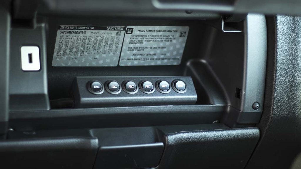 MLC Yleismallinen Valo Ohjain 3