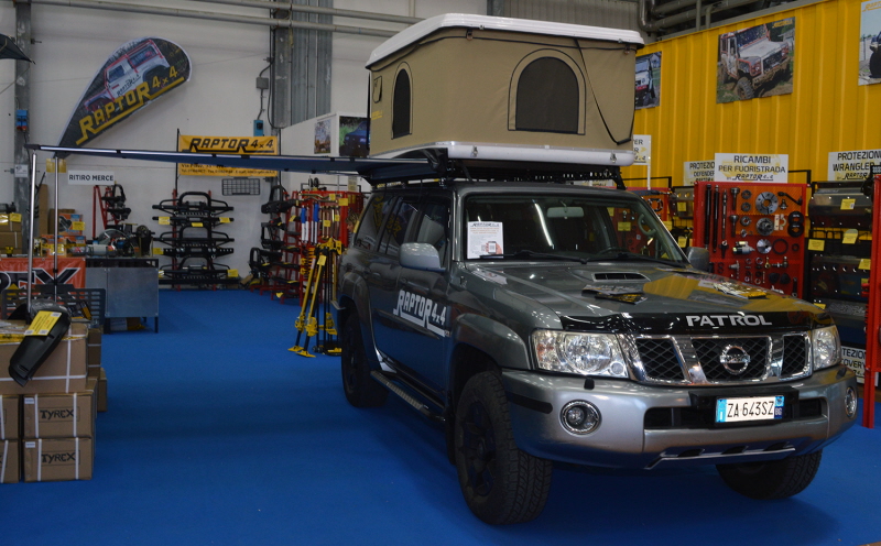 HARD SHELL ROOF TENT RAPTOR 4X4 "DREAMS REVENGE" LARGE RD 1