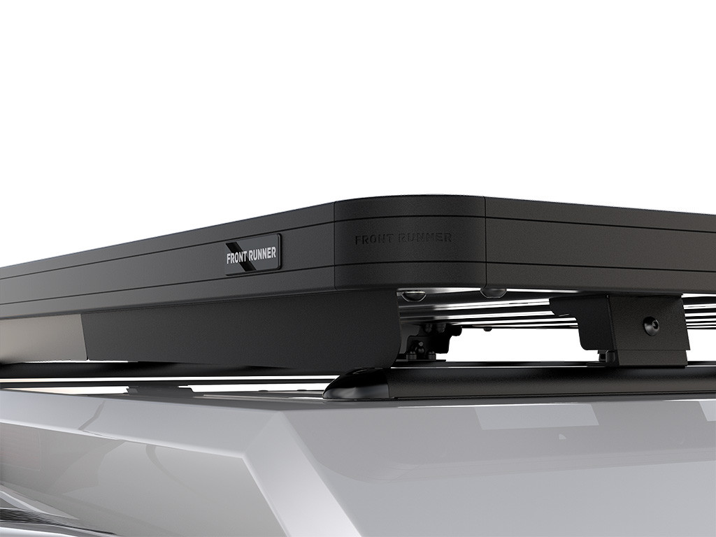 Pickupin katos tai perävaunun Slimline II -telinesarja / 1345 mm (L) X 1762 mm (P) - Front Runner 1