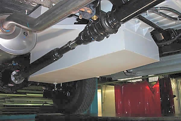 Polttoainetankki 140l