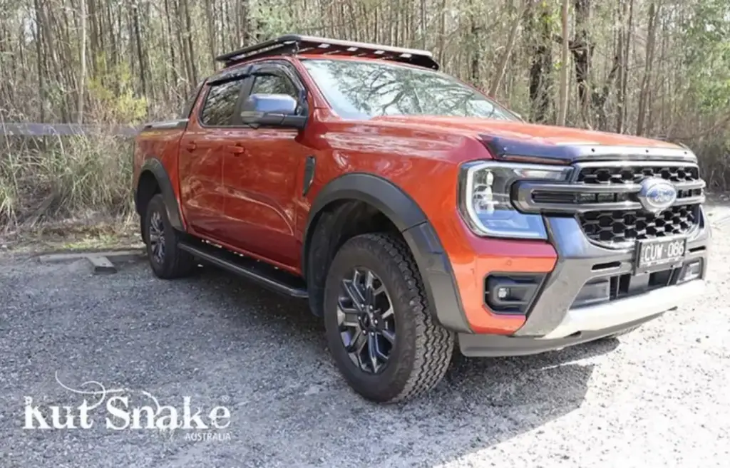 Lokasuojan levike Ford Ranger Double Cab PX4 Wildtrak