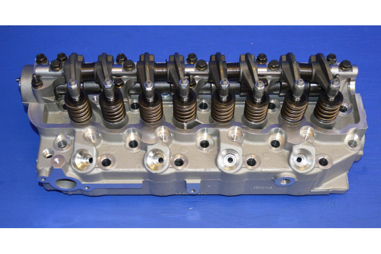 Sylinterikansi MITSUBISHI 2.5D 10/93 - 12/07