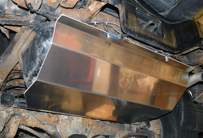 Polttoainesäiliön panssari