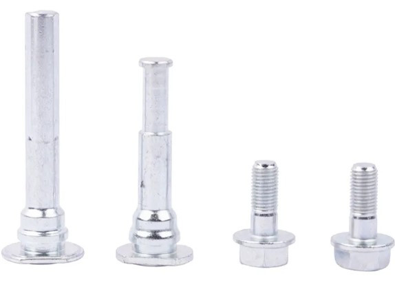 Jarrusatulan pultti ja ohjurisarja