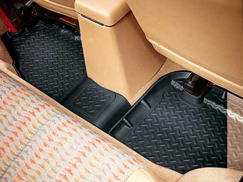Floor mat set, rear, husky liners