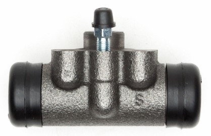 Jarrusylinteri Taakse 9"