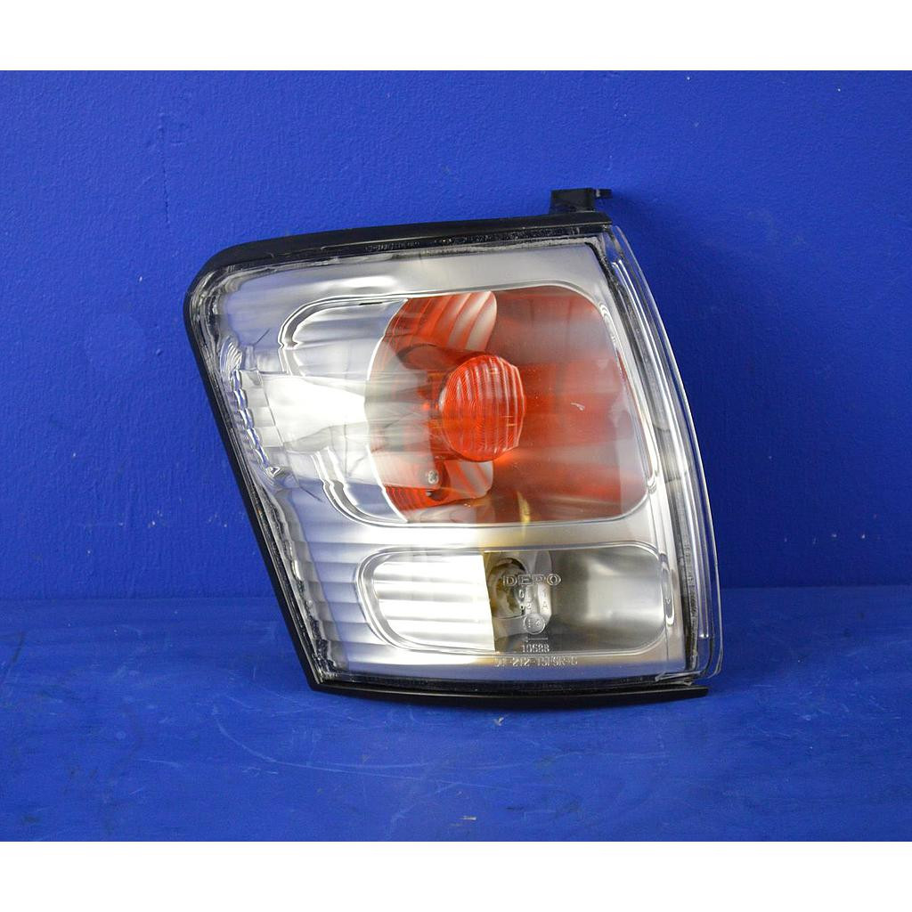 Right side / turn Toyota Hilux 6 1997-2005