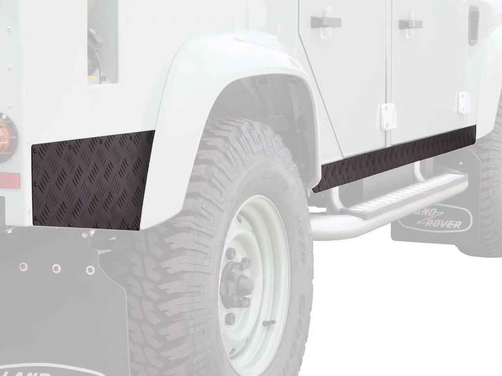 Land Rover Defender 110 (1983-2016) kynnyssuoja / musta - Front Runner