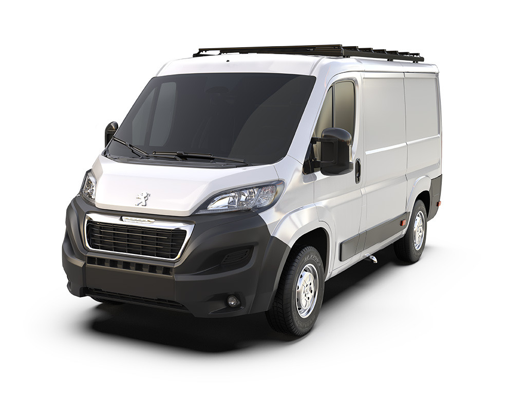 Peugeot Boxer (L1H1/118in WB/Low Roof) (2014-nykyinen) Slimpro pakettiautoteline - valmistajalta Front Runner