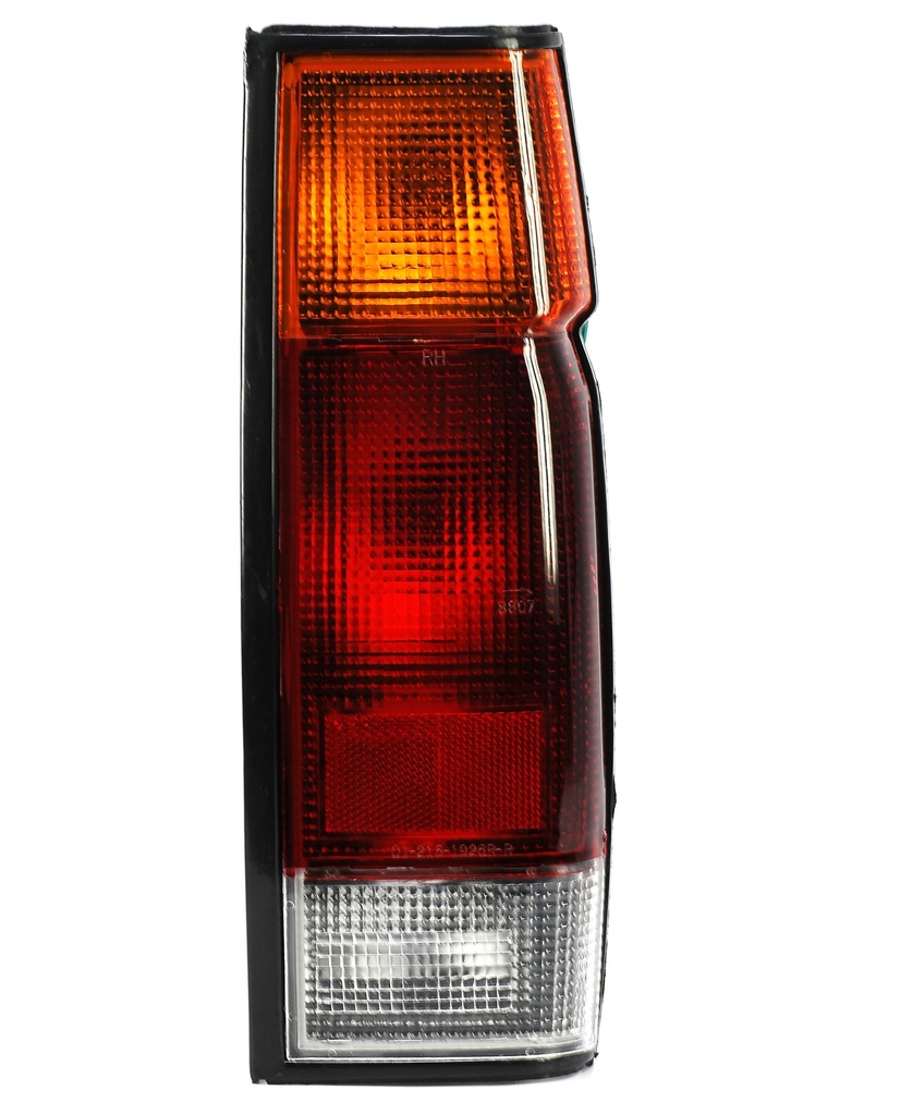 Nissan Pickup D21 takavalo - oikea