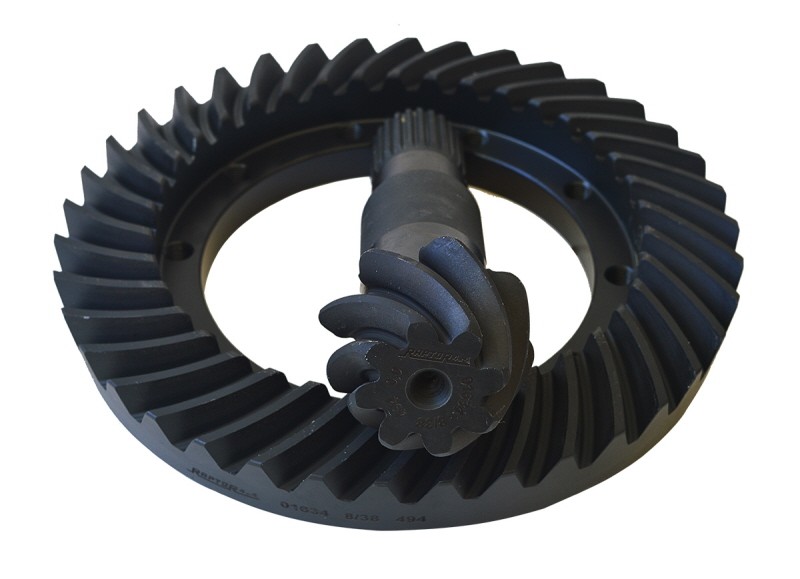 4.75 HD REAR RING AND PINION DEFENDER 110 P38 AXLE
