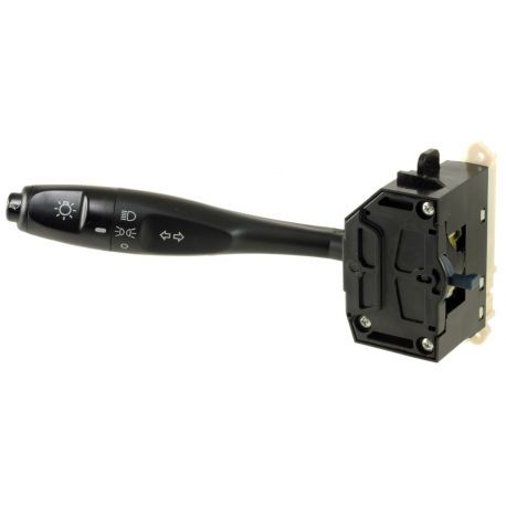 Monitoimikatkaisija pesurilla.